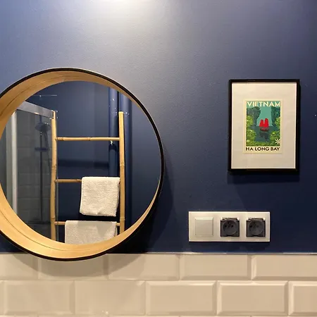 Via Funghi, Po Prostu Dom *