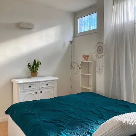 Via Funghi, Po Prostu Dom Varsovie